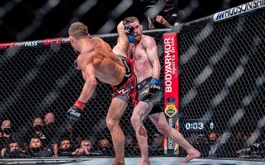 Майкл Чендлер включил Петра Яна в топ-3 ударников UFC