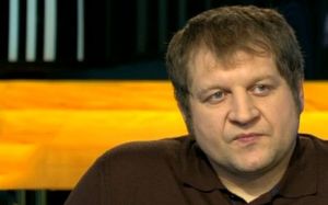 "Сидел как обычный человек, звездой в тюрьме не был". Александр Емельяненко на свободе