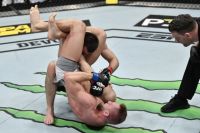 Абубакар Нурмагомедов прокомментировал поражение на UFC в Москве