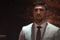 Хук: «Усик – фаворит WBSS, я взволнован, что проведу с ним первый бой»