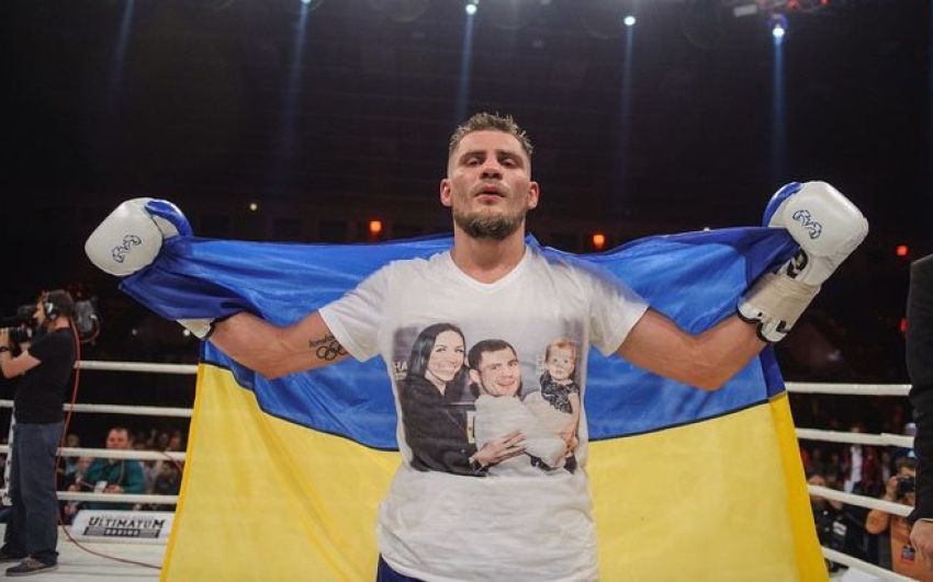 Денис Беринчик защитил титул WBO International в бою с Нихитой Аракавой