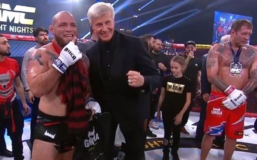 Александр Шлеменко разнес Емельяненко после поражения Сантосу: "Это было как с ребенком"