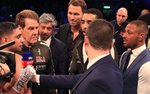 Амир Хан: "Бой с Келлом Бруком должен пройти в полусреднем весе"