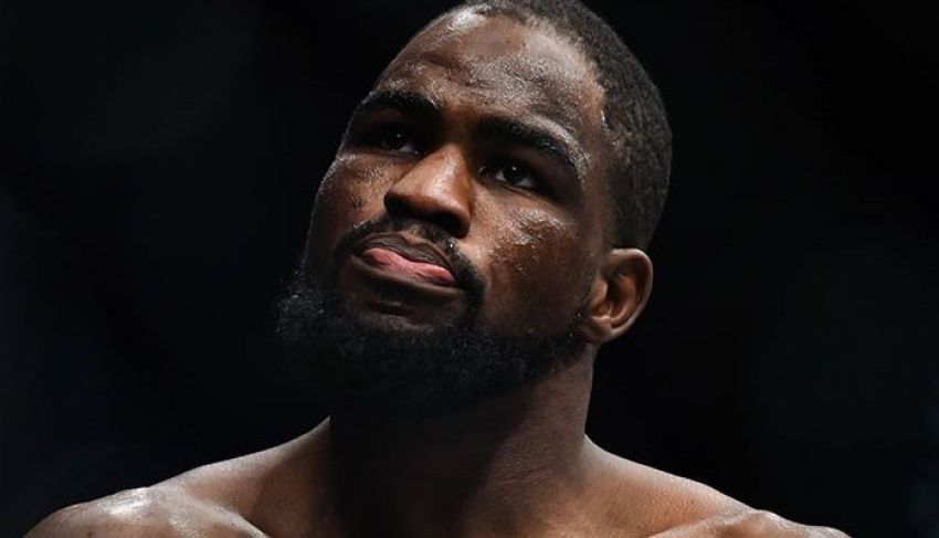 Кори Андерсон: "UFC лелеет Джона Джонса больше других бойцов"