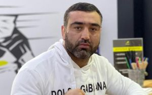 Александр Емельяненко - о Гусейнове: "В тюрьме я бы на нем в туалет ездил"