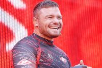Анатолий Малыхин: "Пояс UFC неплохо бы смотрелся на стене!"