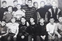 Фото: Владимир Кличко со своими одногрупниками 