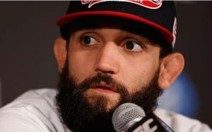 Джони Хендрикс может покинуть UFC, но пока не думает о завершении карьеры