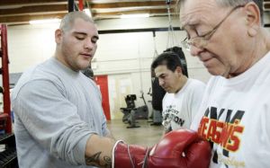 Руис: готов умереть ради победы над Паркером в бою за титул WBO.
