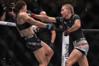 Виктория Дудакова выиграла по очкам у Фрей на UFC 294