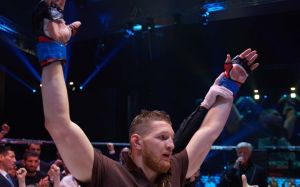 Александр Шлеменко - о драке на турнире AMC Fight Nights Global: "Я думаю, что Минеев доволен"