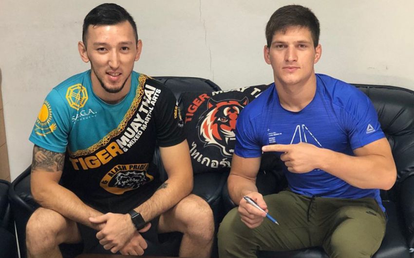 Мовсар Евлоев подписал контракт с UFC