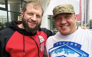 Александр Емельяненко: "Почему не пожать руку Кокляеву? Всякое бывает в жизни"