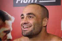 Дана Уайт намерен провести реванш Альварес - Порье на турнире UFC в Калгари