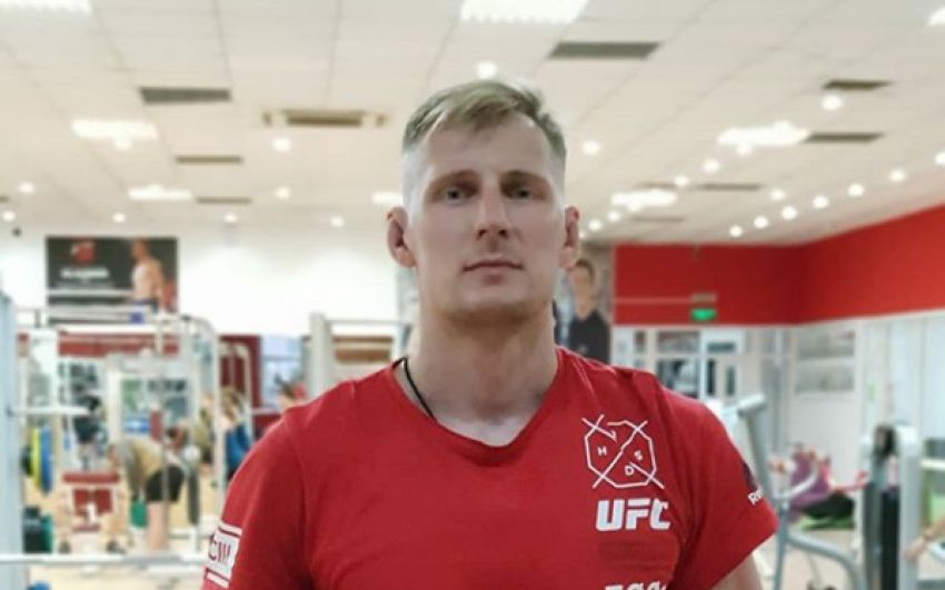 Александр Волков назвал элиту тяжелого дивизиона UFC "курицами"