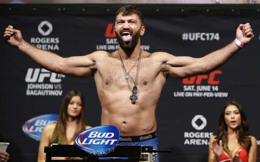 Андрей Орловский: "Пытался заговорить с Яном на одном из турниров UFC, так он лицом ворочать начал"