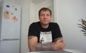 Камил Гаджиев прокомментировал пари Емельяненко и Кремлева на квартиру: "Умар будет только рад, если Саша выиграет спор"