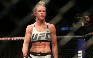 UFC 225: Холли Холм победила Меган Андерсон