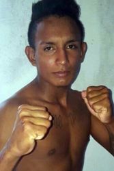 Esau Vieira Leal (Bombado)