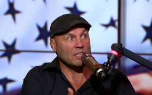 Рэнди Кутюр: У Макгрегора один шанс из десяти против Мейвезера