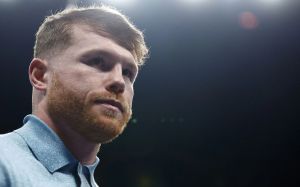 Канело посмеялся над следующим соперником Джермалла Чарло: "Кто это?"