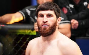 Магомед Анкалаев бросил вызов двум чемпионам: "Я голоден"
