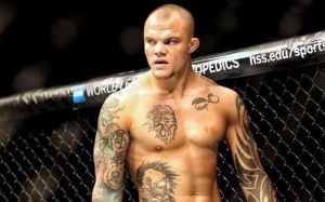 Энтони Смит проанализировал ситуацию в полутяжелом весе UFC после ухода Джонса