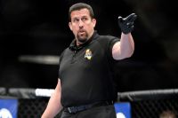 Джон Маккарти раскритиковал UFC за фейковую статистику в отношении Хамзата Чимаева