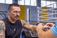 Александр Усик продемонстрировал свою форму за неделю до боя с Дюбуа