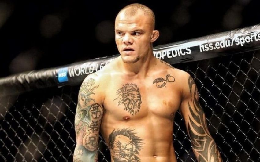 Энтони Смит проанализировал ситуацию в полутяжелом весе UFC после ухода Джонса
