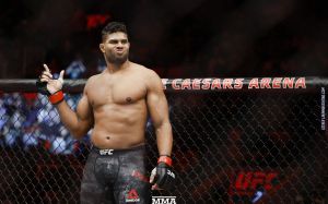 Алистар Оверим прокомментировал снятие Уолта Харриса с турнира UFC on ESPN 7