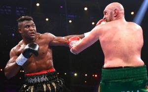Пол Малиньяджи прокомментировал включение Нганну в рейтинг WBC: "Нельзя провести один бой, проиграть и попасть в топ-10"
