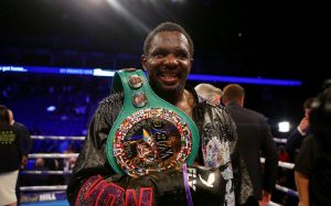 Эдди Хирн: "Уайт не хочет становиться чемпионом WBC без боя с действующим обладателем титула"