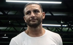Ноэль Микаэлян не понимает, почему WBC хочет лишить его титула из-за боя с Опетайей