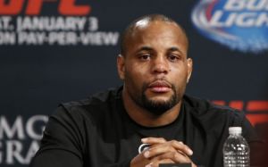 Кормье позволит только Конору Макгрегору возглавить турнир с поединком Кормье-Джонс