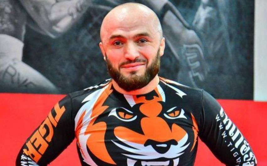 Магомед Исмаилов отреагировал на слова Гаджиева о том, что он не хочет драться с Минеевым