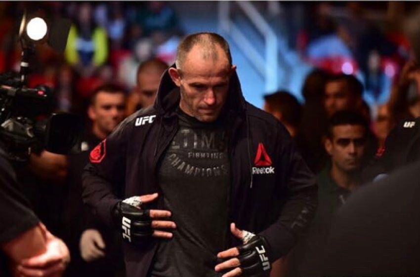 Алексей Олейник рассказал о гонорарах бойцов в промоушене UFC