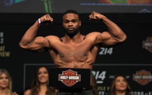 UFC 228: Тайрон Вудли заставил сдаться Даррена Тилла