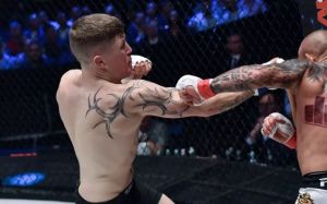 Пол Редмонд против Грачана Садзиньского на KSW 44