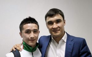 Боксер команды “Uzbek Tigers” Эльнур Абдураимов отправляется в США