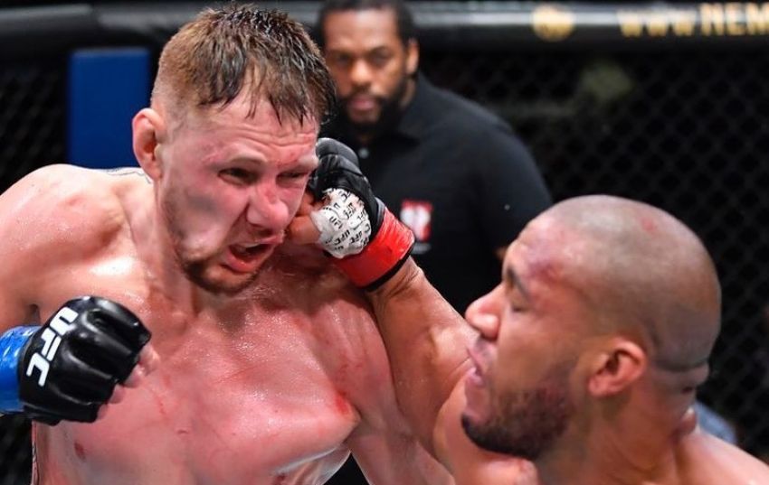 Александр Волков проиграл Сирилу Гану на UFC Fight Night 190