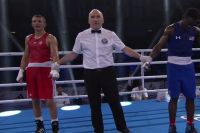 Александр Хижняк вышел в финал чемпионата мира по боксу