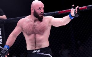 Магомед Исмаилов рассказал, как на него напали скинхеды
