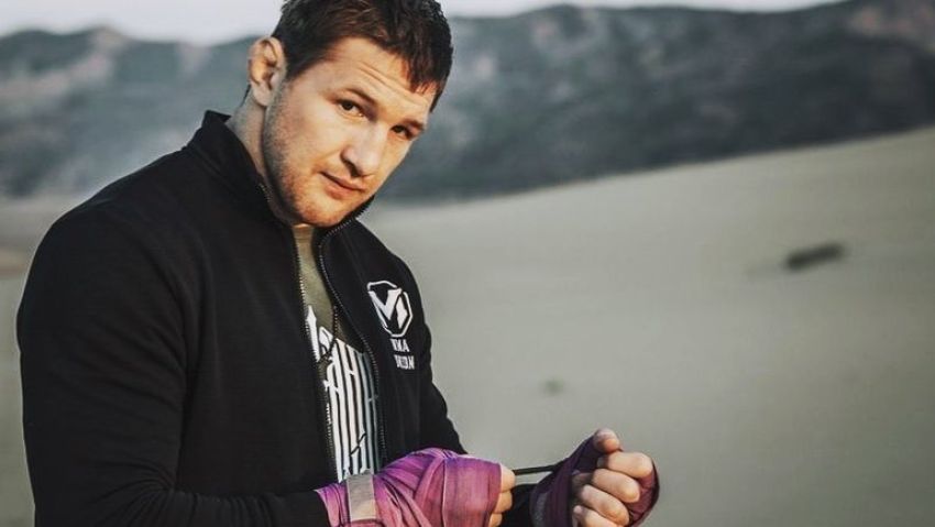 Виталий Минаков - о словах тренера Минеева по поводу драки на турнире AMC Fight Nights: "Русских там и не было"