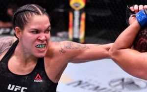 Аманда Нуньес хочет, чтобы женский полулегкий вес UFC не закрывали, пока она остается чемпионкой