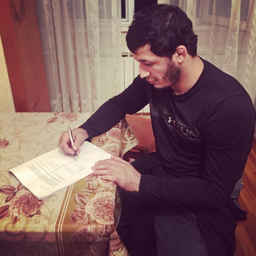 Рашид Магомедов подписал контракт с Dominance MMA Managment