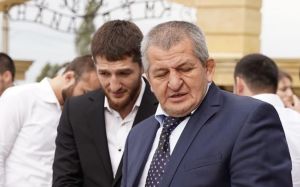 Тагир Уланбеков посвятил первую победу в UFC Абдулманапу Нурмагомедову
