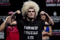  По версии Sherdog - Хабиб Нурмагомедов совершил "Возвращение года", а также устроил "Избиение года"