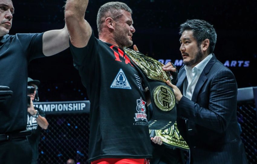 Президент ONE Championship говорит, что Малыхин выиграет у любого тяжеловеса