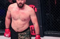 Виталий Минаков отреагировал на отмену запрета на использование флагов в UFC: "Большой бред - запрещать символику государства"